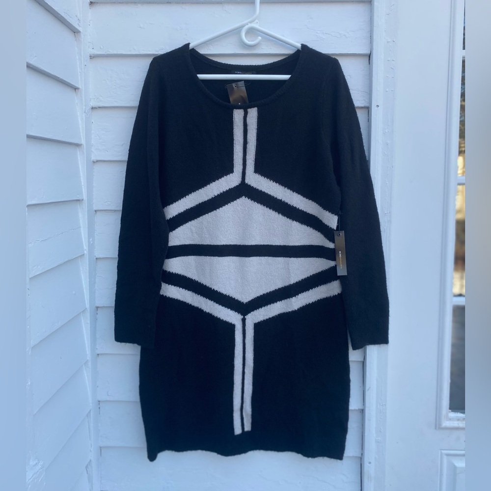 New BCBG Max Azria Black & Cream Geometric Long Sleeve Wool ♾️ Sweater Dress NWT